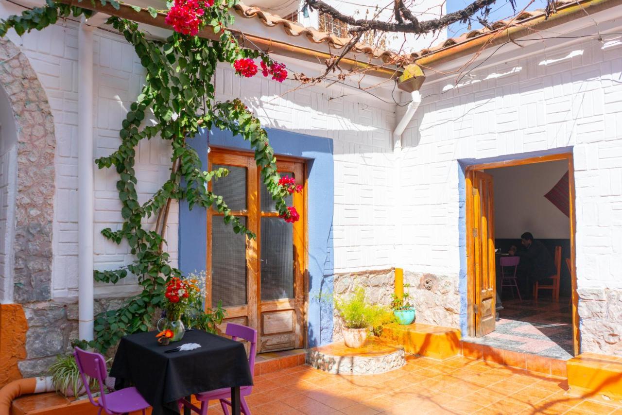 Hostal Zeballos Tarija Εξωτερικό φωτογραφία