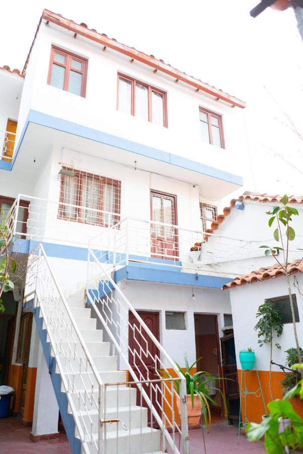 Hostal Zeballos Tarija Εξωτερικό φωτογραφία
