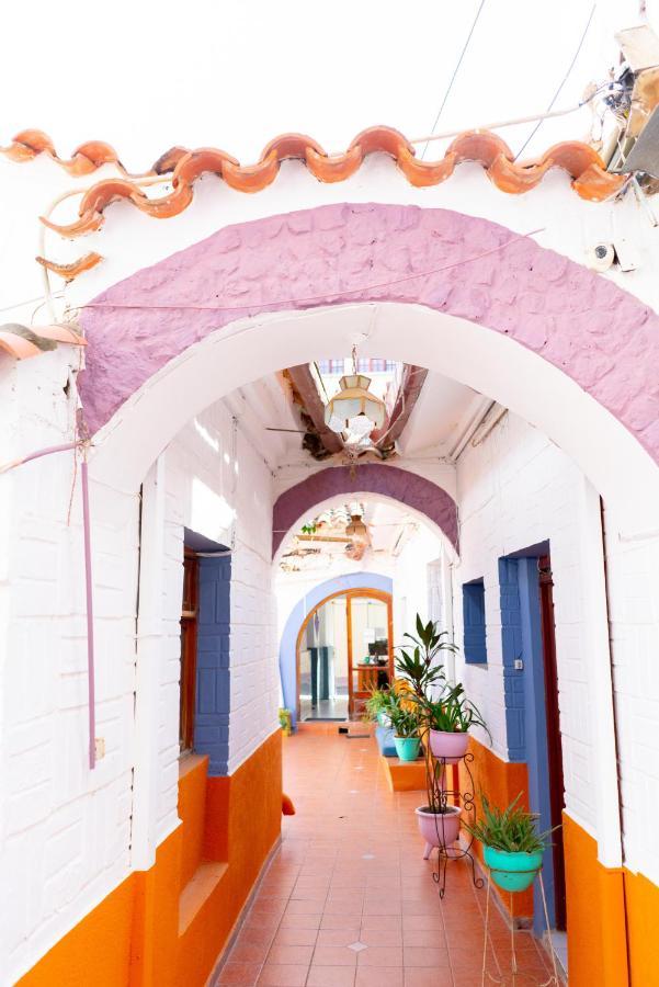 Hostal Zeballos Tarija Εξωτερικό φωτογραφία