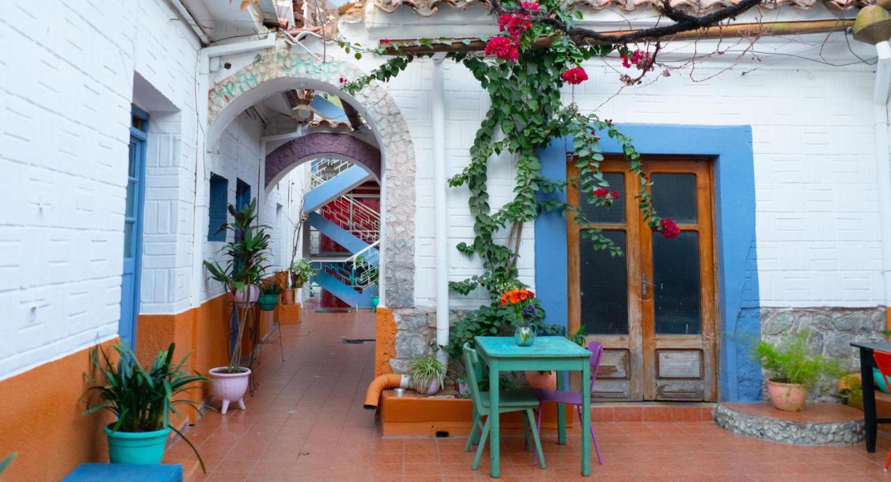 Hostal Zeballos Tarija Εξωτερικό φωτογραφία