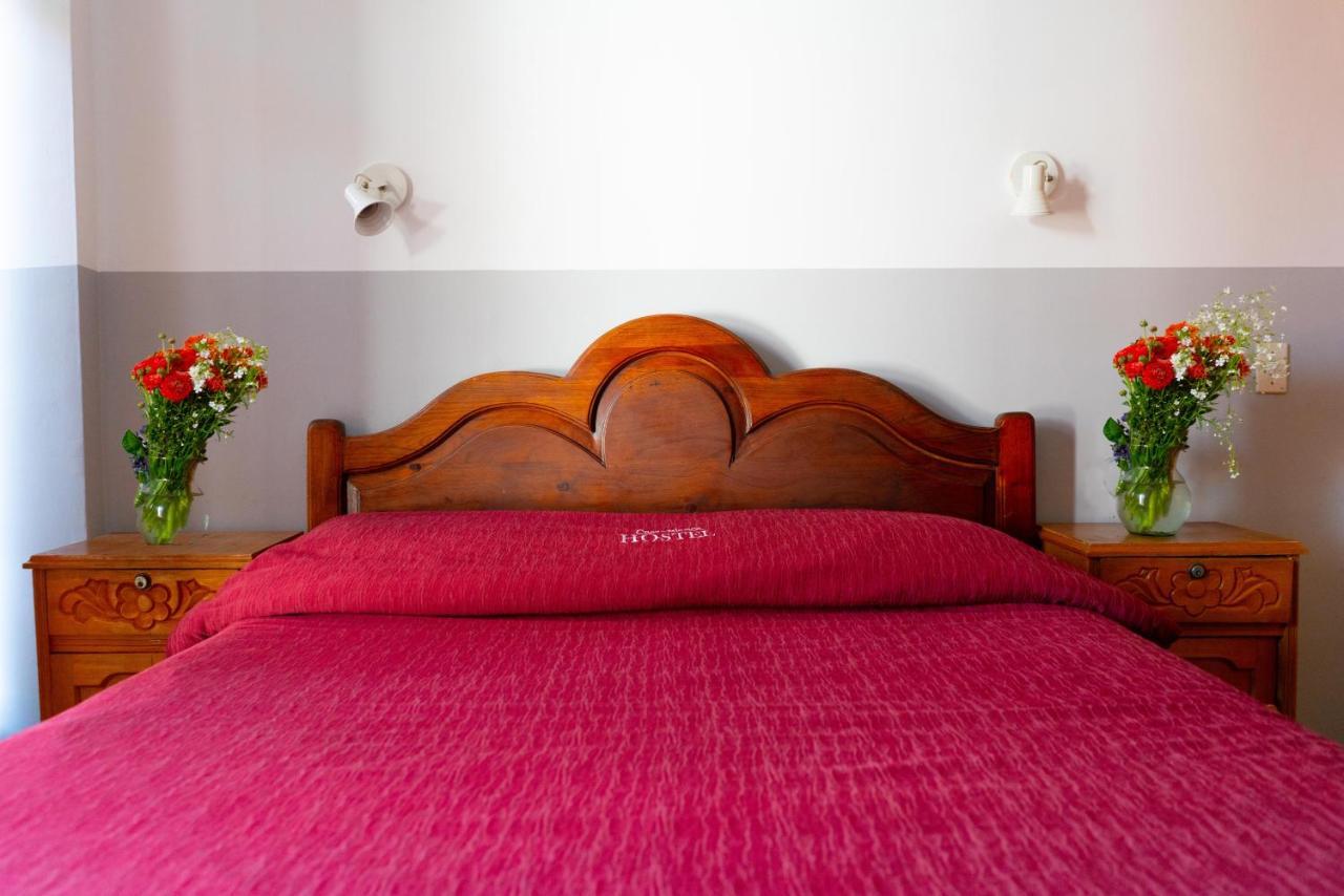 Hostal Zeballos Tarija Εξωτερικό φωτογραφία
