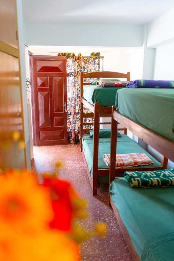 Hostal Zeballos Tarija Εξωτερικό φωτογραφία